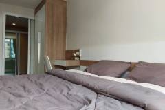 20_bedroom_with_king-size-bed