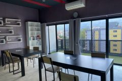 36_working_room_with_air-con-scaled